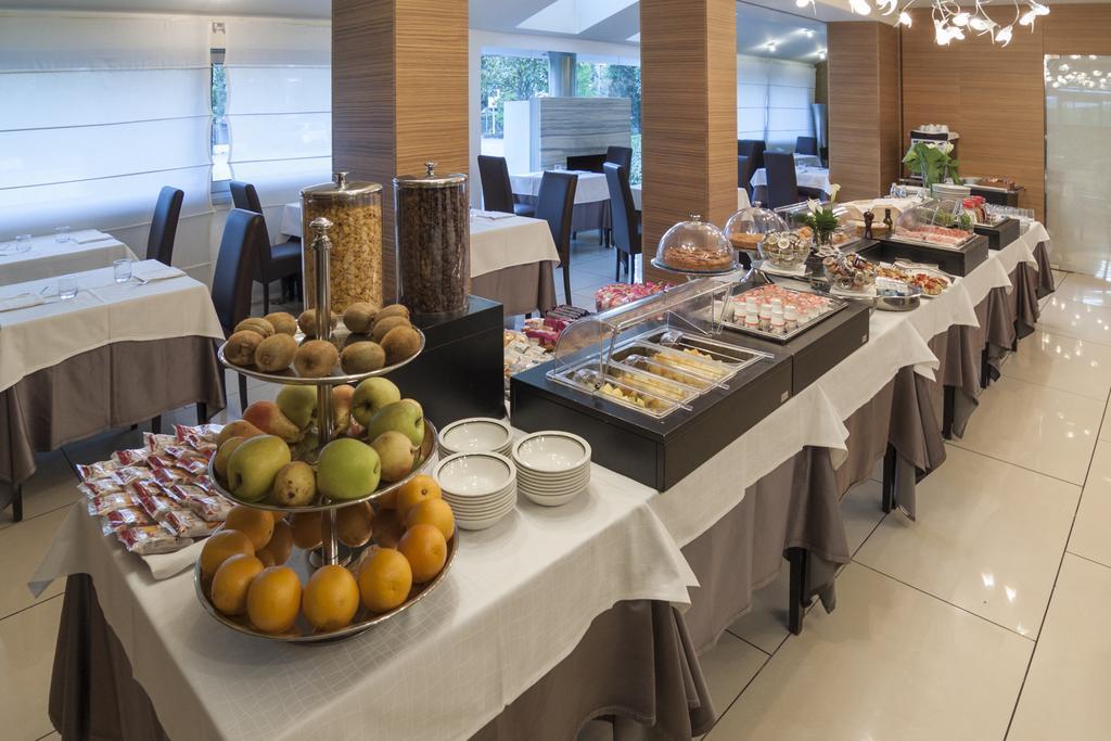Inverigo Hotel Kültér fotó