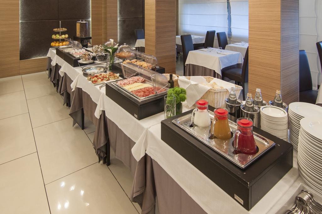 Inverigo Hotel Kültér fotó